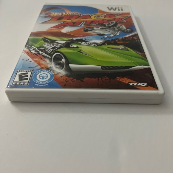 Hot Wheels Track Attack - Nintendo Wii Video Game Disc, Manual And Case - Picture 5 of 8
